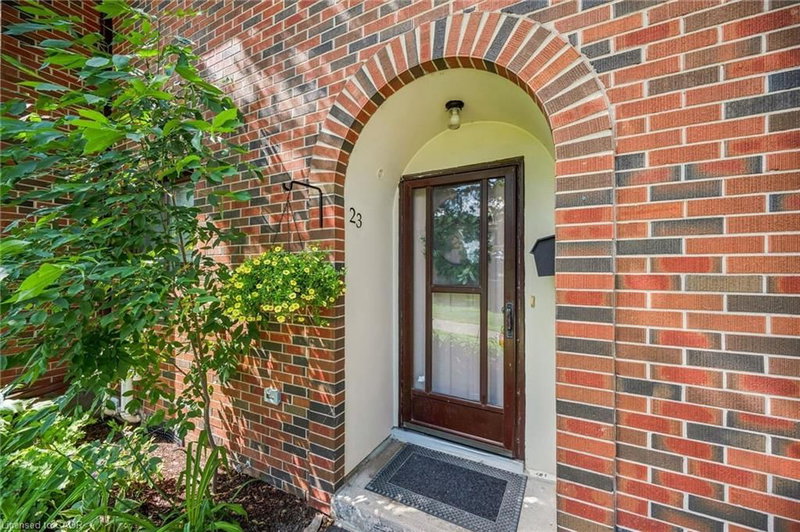 23 - 41 Rhonda Road