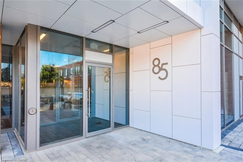303 - 85 Duke Street W