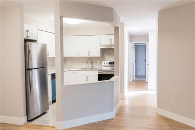 22 - 3085 Kingsway Drive