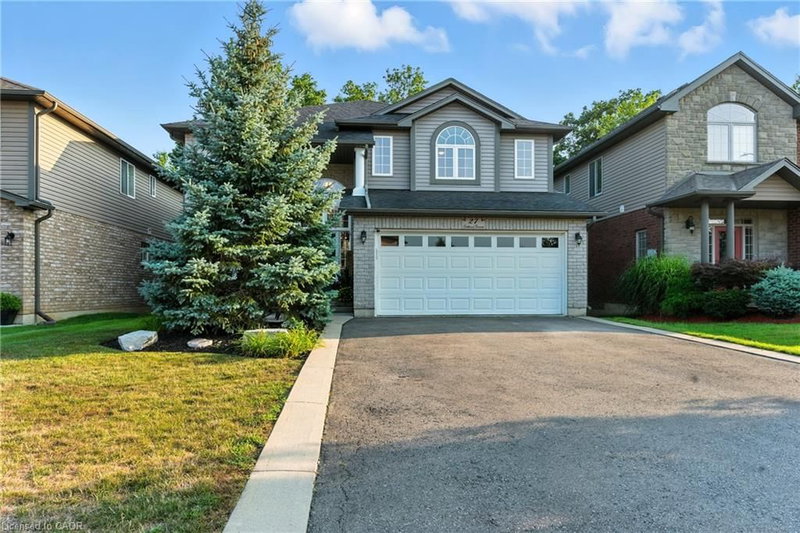 27 Southwood Crescent