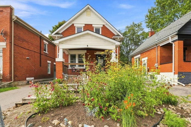 40 Guelph Street