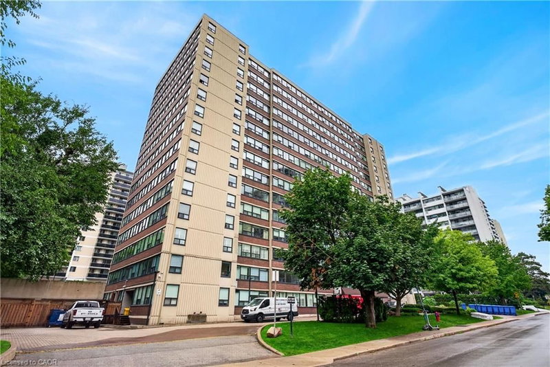 1106 - 120 Duke Street