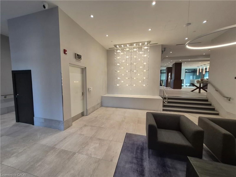 409 - 385 Winston Road