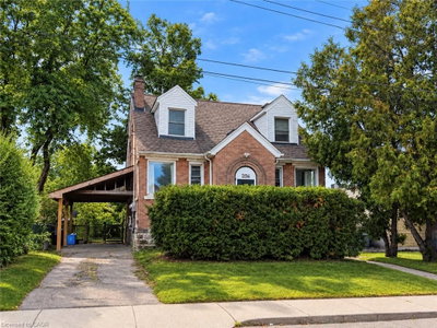 LOWER - 264 Thayer Avenue