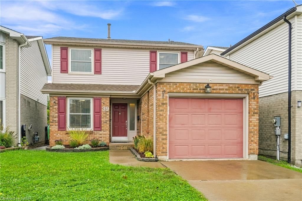 Single Family Residence for sale at 39 Dundee Drive, St. Catharines, ON, L2P 3S9 - Secord Woods - MLS: 40859876