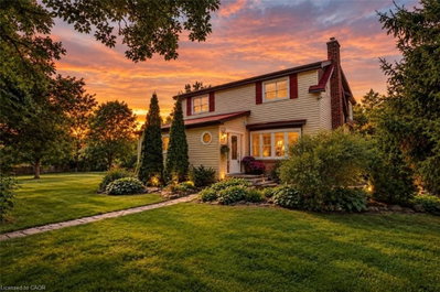 102 Ridge Road W