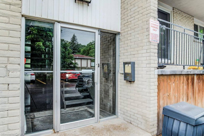 3 - 317 Erb Street W