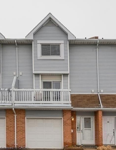 16 - 111 Traynor Avenue