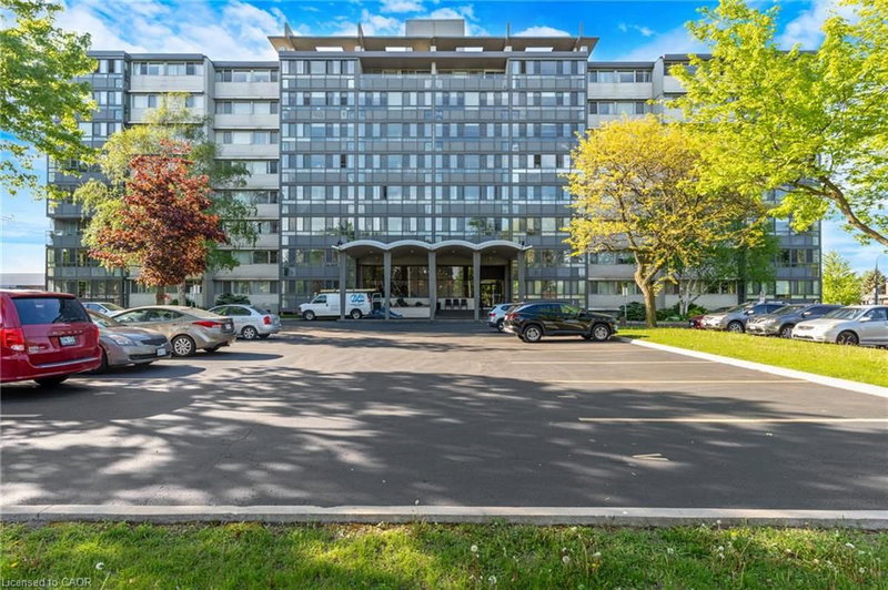 306 - 24 Midland Drive