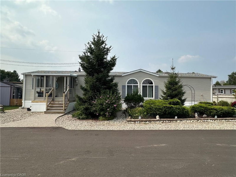 17 Hemlock Crescent Pvt Crescent