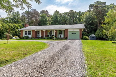 1064 Vittoria Road