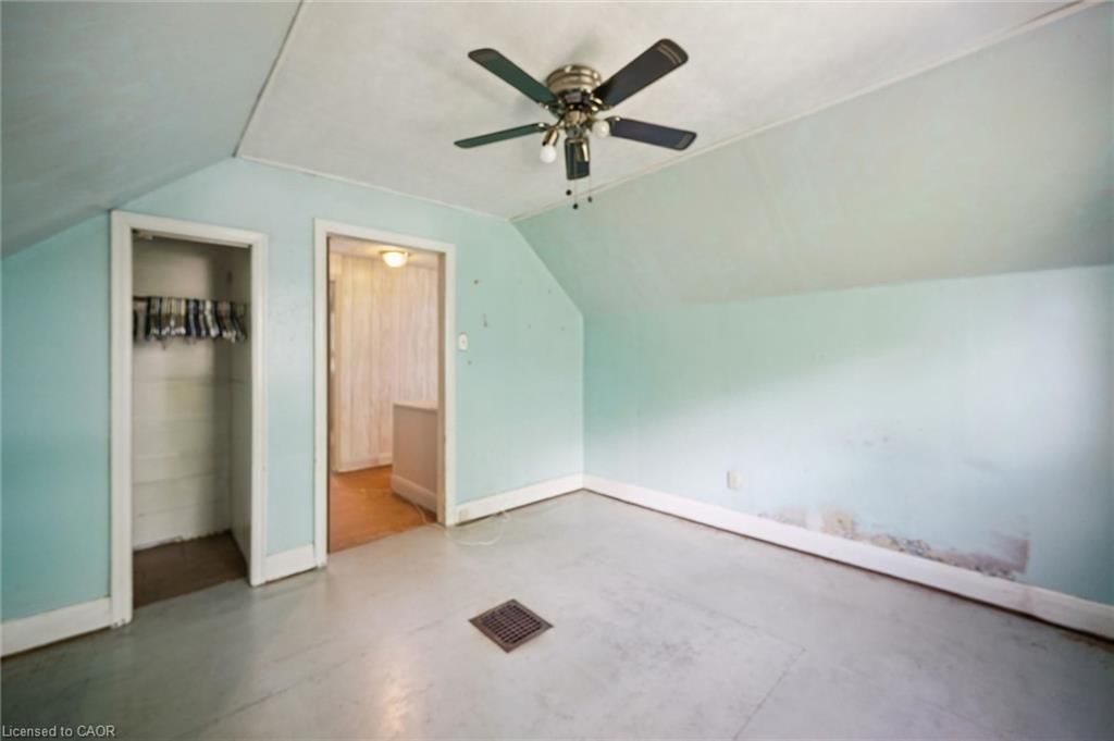 334 Blucher Boulevard, Kitchener, view 18