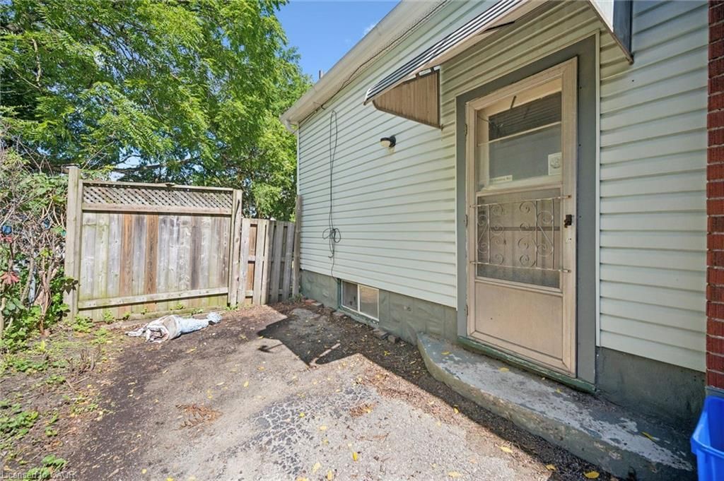 334 Blucher Boulevard, Kitchener, view 25