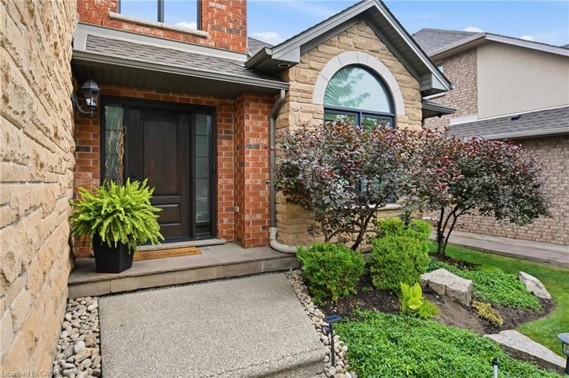 509 Larkspur Lane photo 4