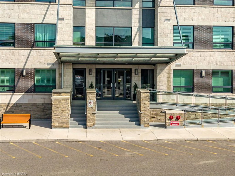 313 - 383 Main Street E