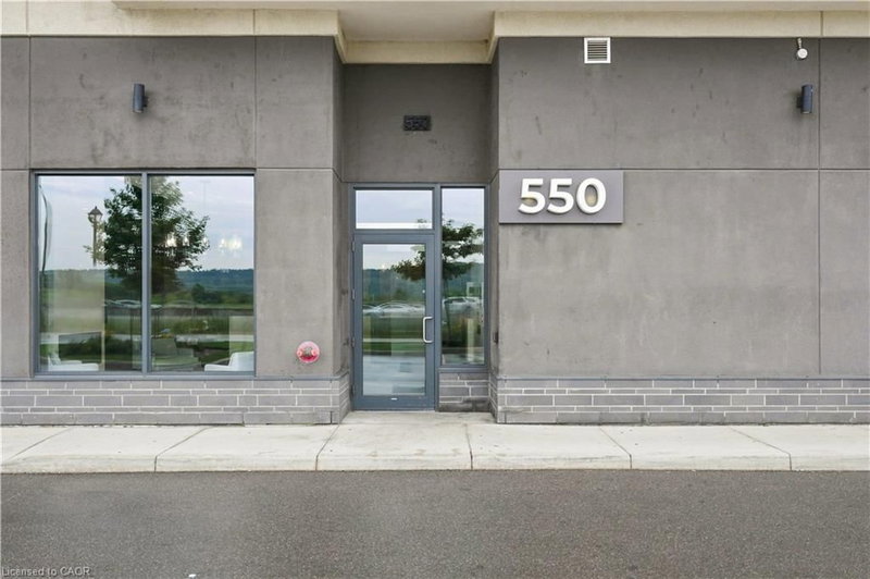 550 North Service Road photo 4