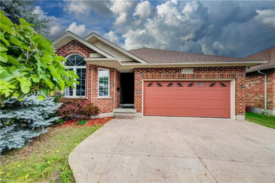 245 Fern Crescent