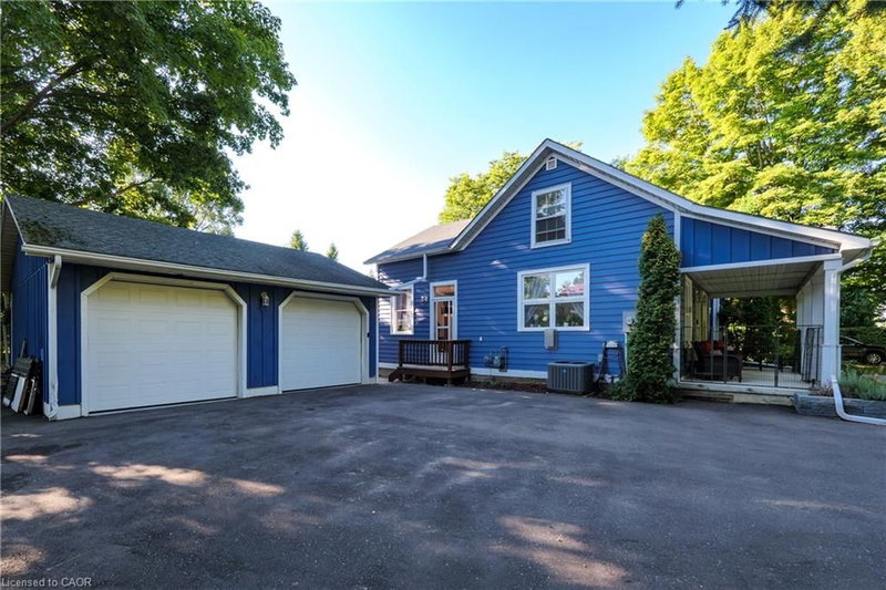 1914 Bruce Road 33