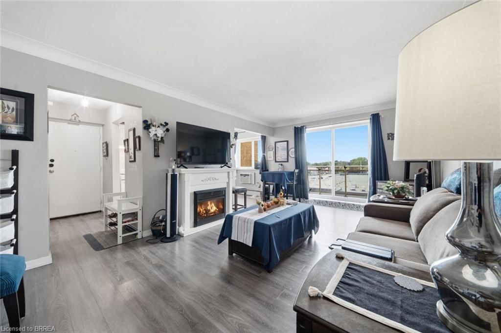 87 St George Street Unit 508 — photo 4