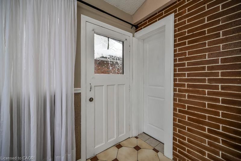 Lower Lvl - 44 Aldridge Street