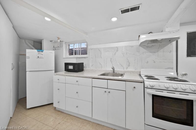 44 Aldridge Street photo 4