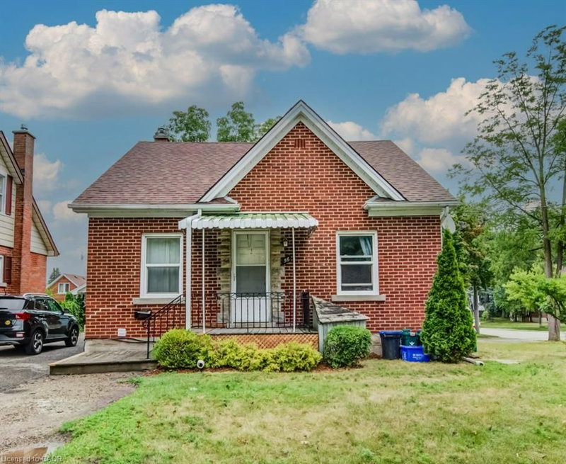 1B - 56 Lilac Street