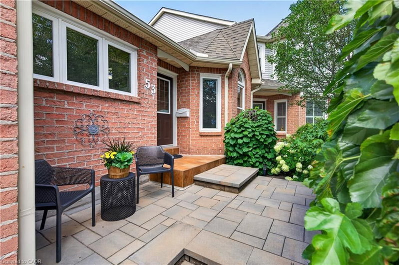 53 - 5255 Lakeshore Road