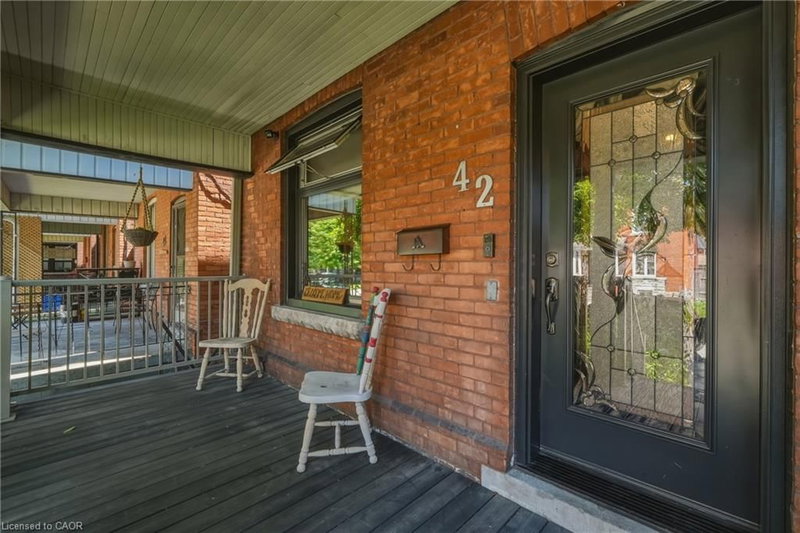 42 Nightingale Street