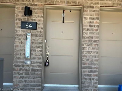 64 - 205 West Oak Trail