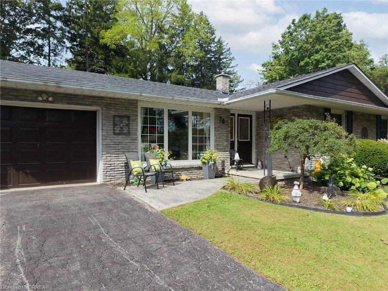 70 Berkley Crescent