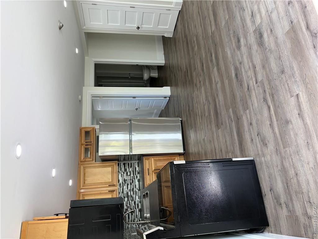 21 - 2 Grant Boulevard, Dundas 2