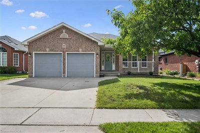 99 Westcliff Way