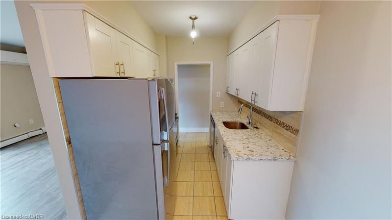 603 - 326 Hunter Street E