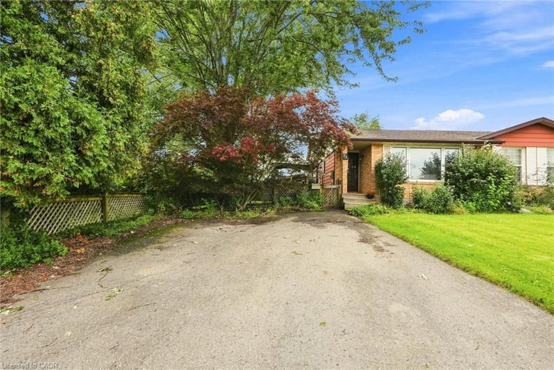 73 Aquador Drive