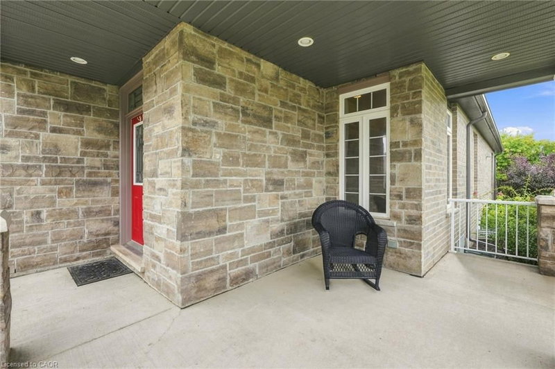 33 Norma Crescent