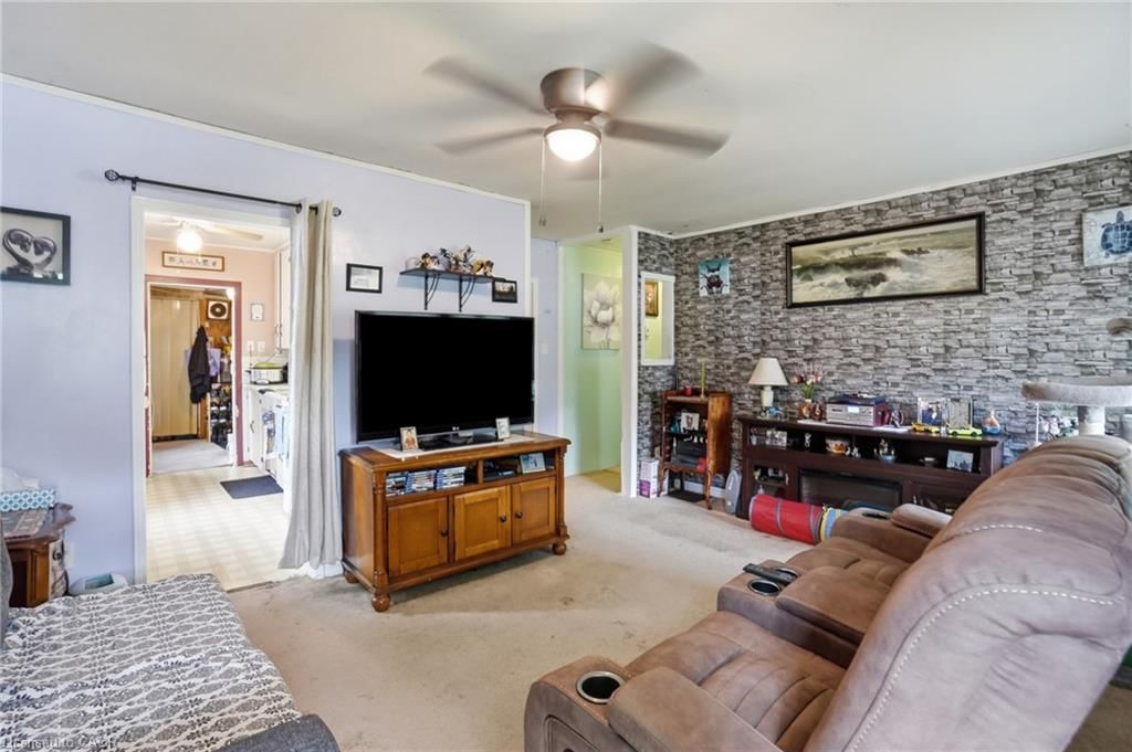 9 Lancaster Avenue — photo 5