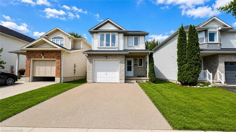 175 Henhoeffer Crescent