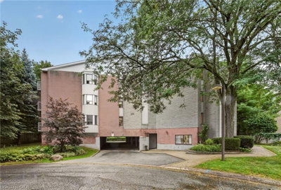 301 - 5 Niagara Street
