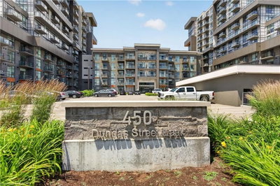 224 - 450 Dundas Street E