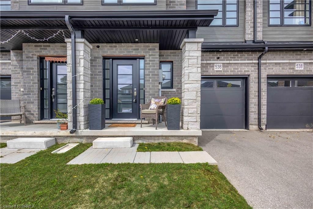 536 Grey Street — photo 2