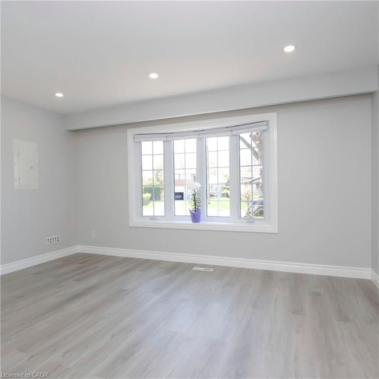 A - 221 Ascot Court
