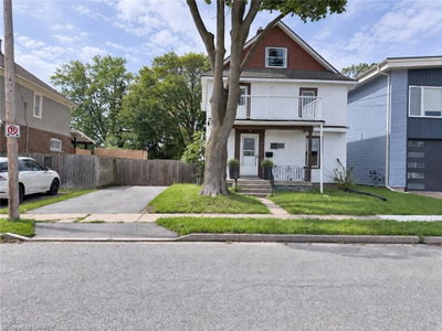 39 Oakland Avenue