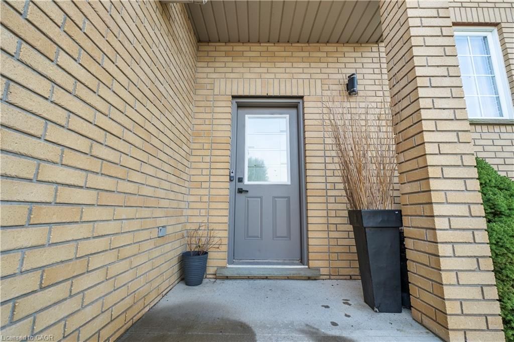 63 Donegal Drive — photo 2