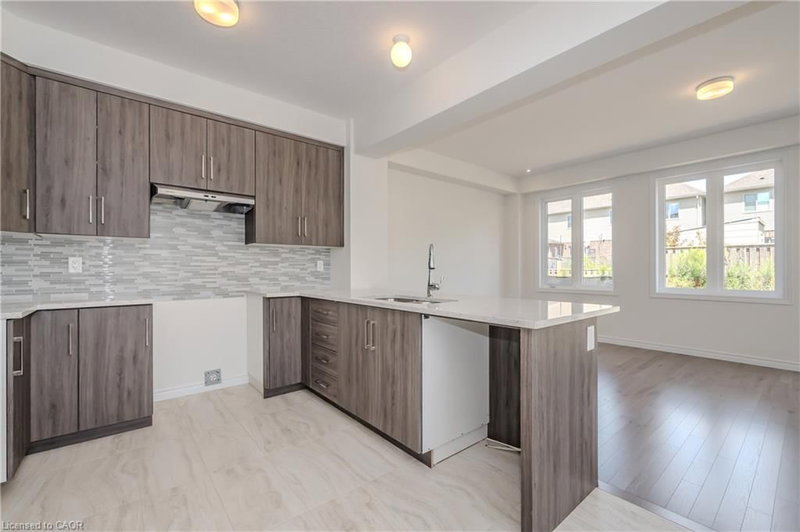 358 Robert Woolner Street