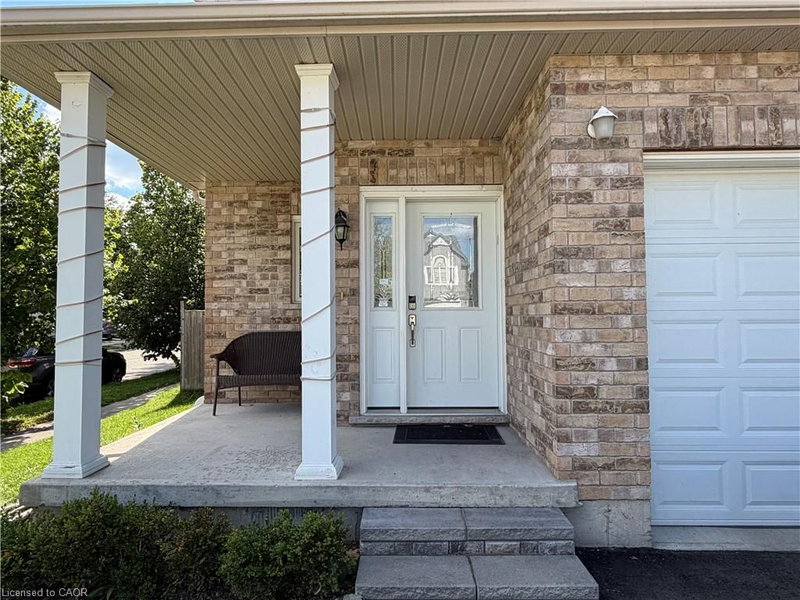 649 Winterberry Avenue