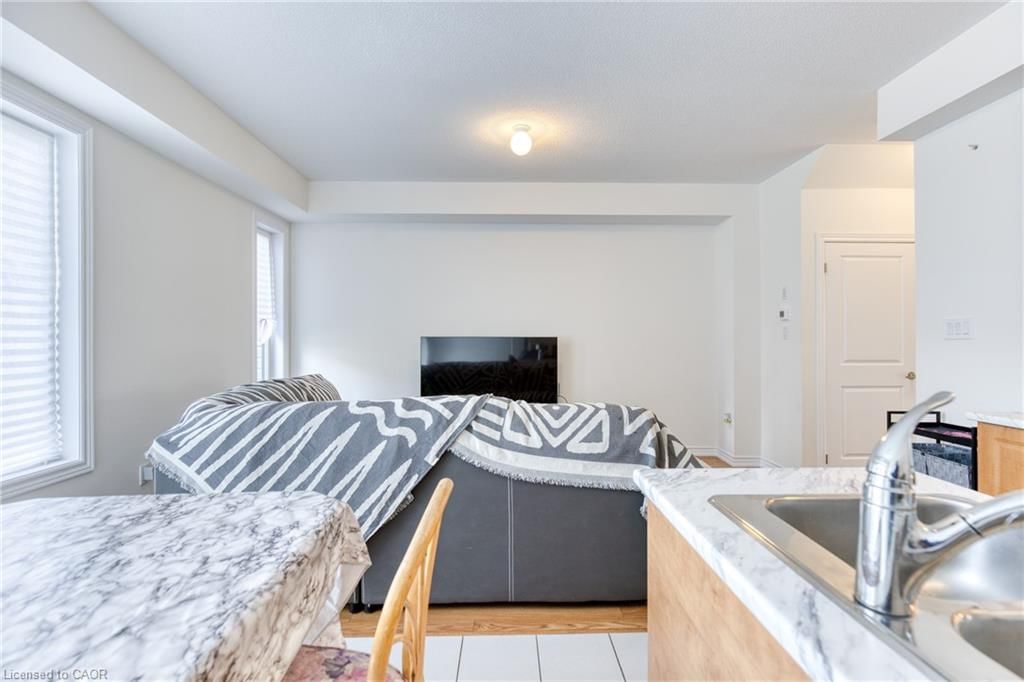 Row/Townhouse for sale at 12 Hylton Drive, Barrie, ON, L9J 0W5 - Innishore - MLS: 40861069