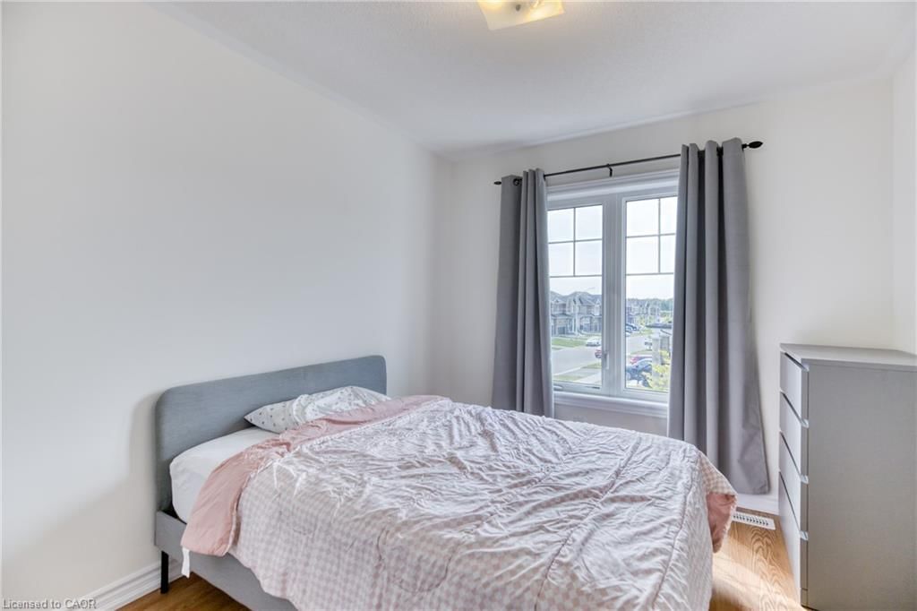 Row/Townhouse for sale at 12 Hylton Drive, Barrie, ON, L9J 0W5 - Innishore - MLS: 40861069