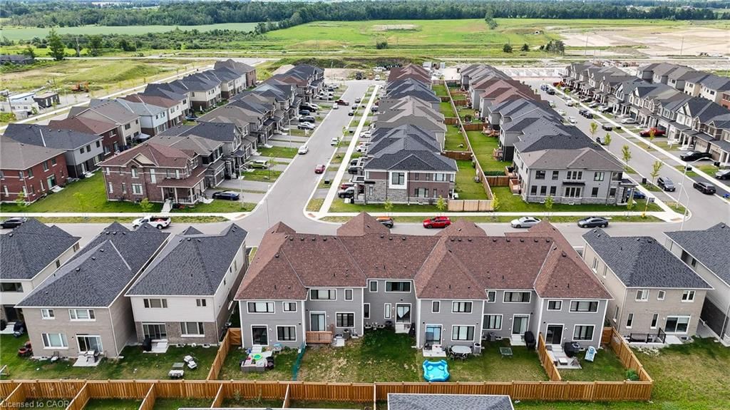 Row/Townhouse for sale at 12 Hylton Drive, Barrie, ON, L9J 0W5 - Innishore - MLS: 40861069