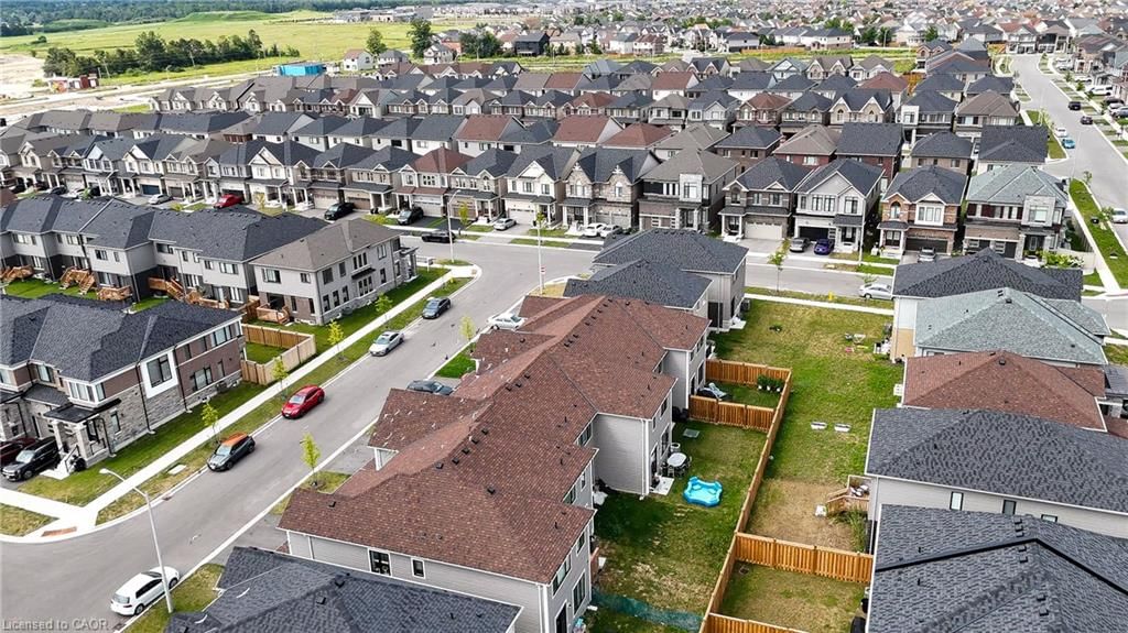 Row/Townhouse for sale at 12 Hylton Drive, Barrie, ON, L9J 0W5 - Innishore - MLS: 40861069