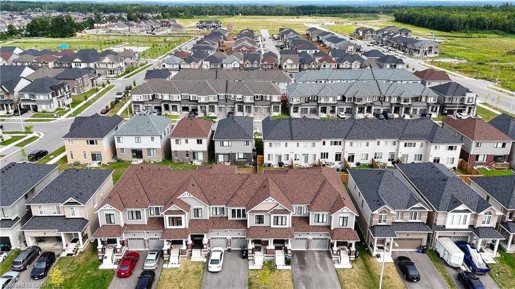 Row/Townhouse for sale at 12 Hylton Drive, Barrie, ON, L9J 0W5 - Innishore - MLS: 40861069